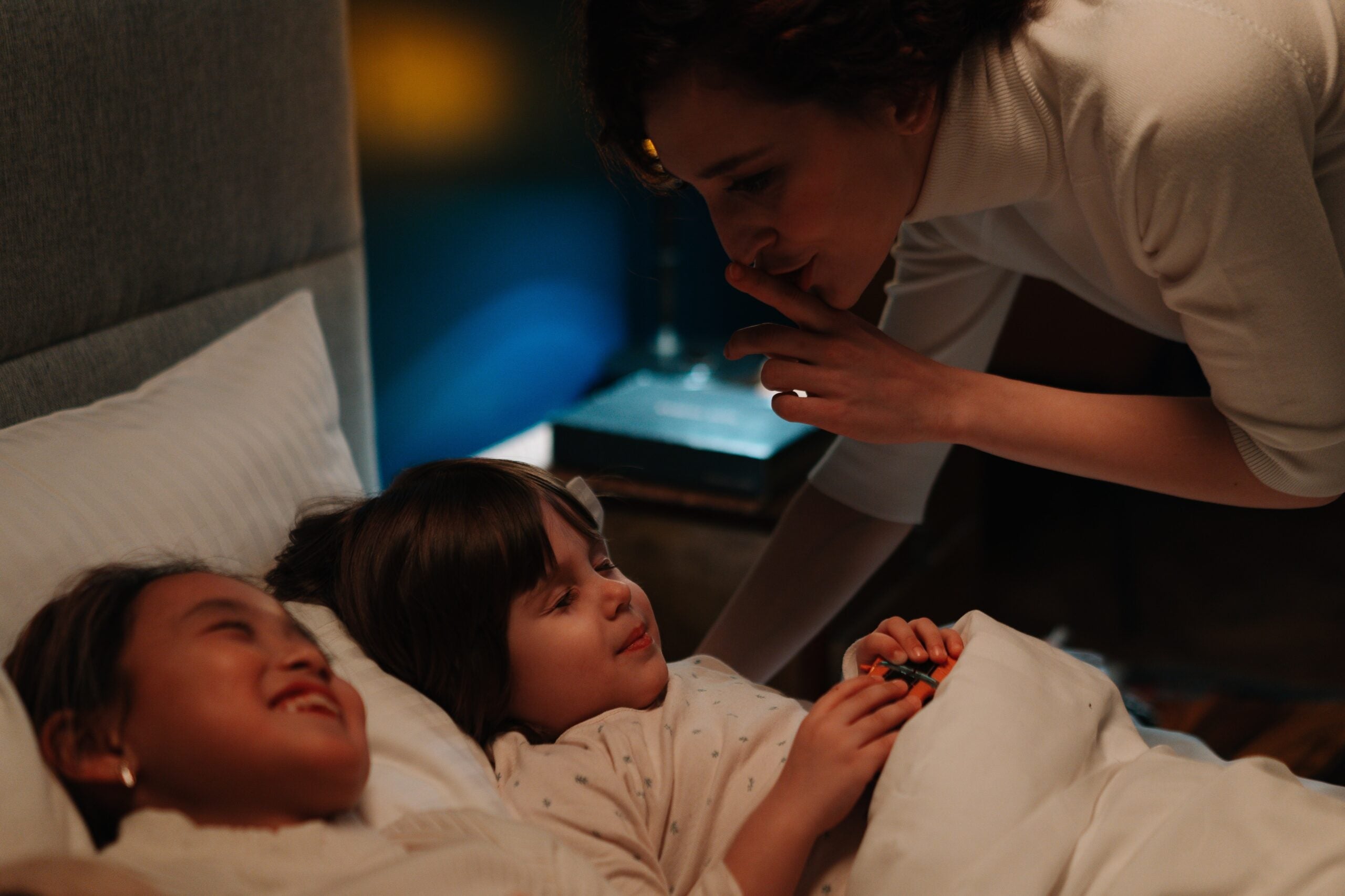 El secreto para una familia más feliz: Irse temprano a la cama.